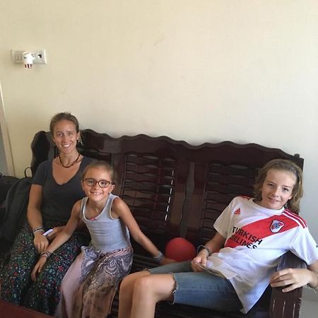 Lia'S Homestay Puducherry Eksteriør billede
