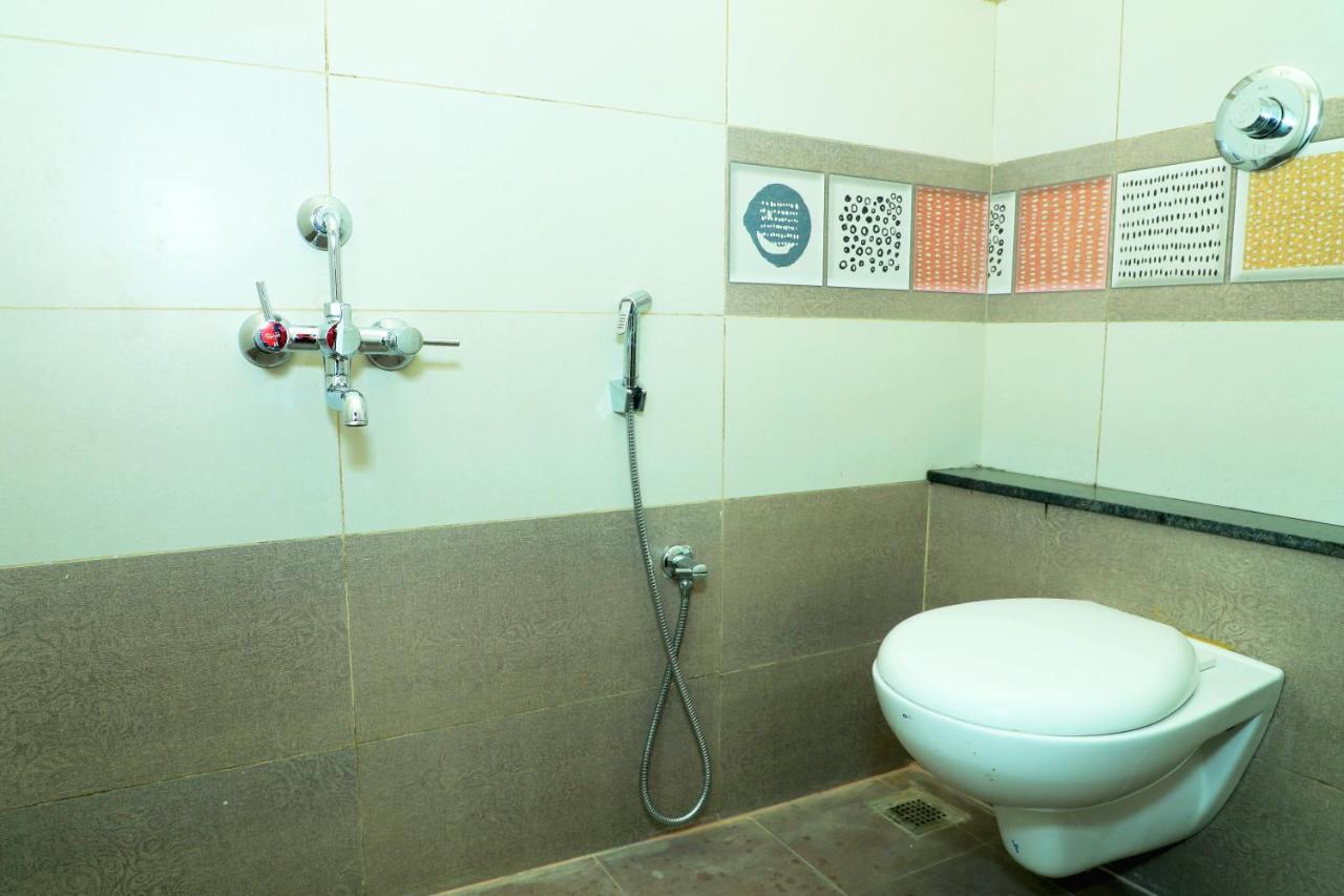Lia'S Homestay Puducherry Eksteriør billede