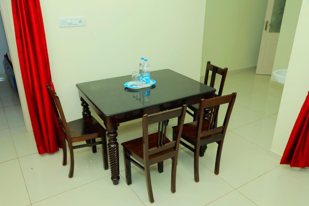 Lia'S Homestay Puducherry Eksteriør billede