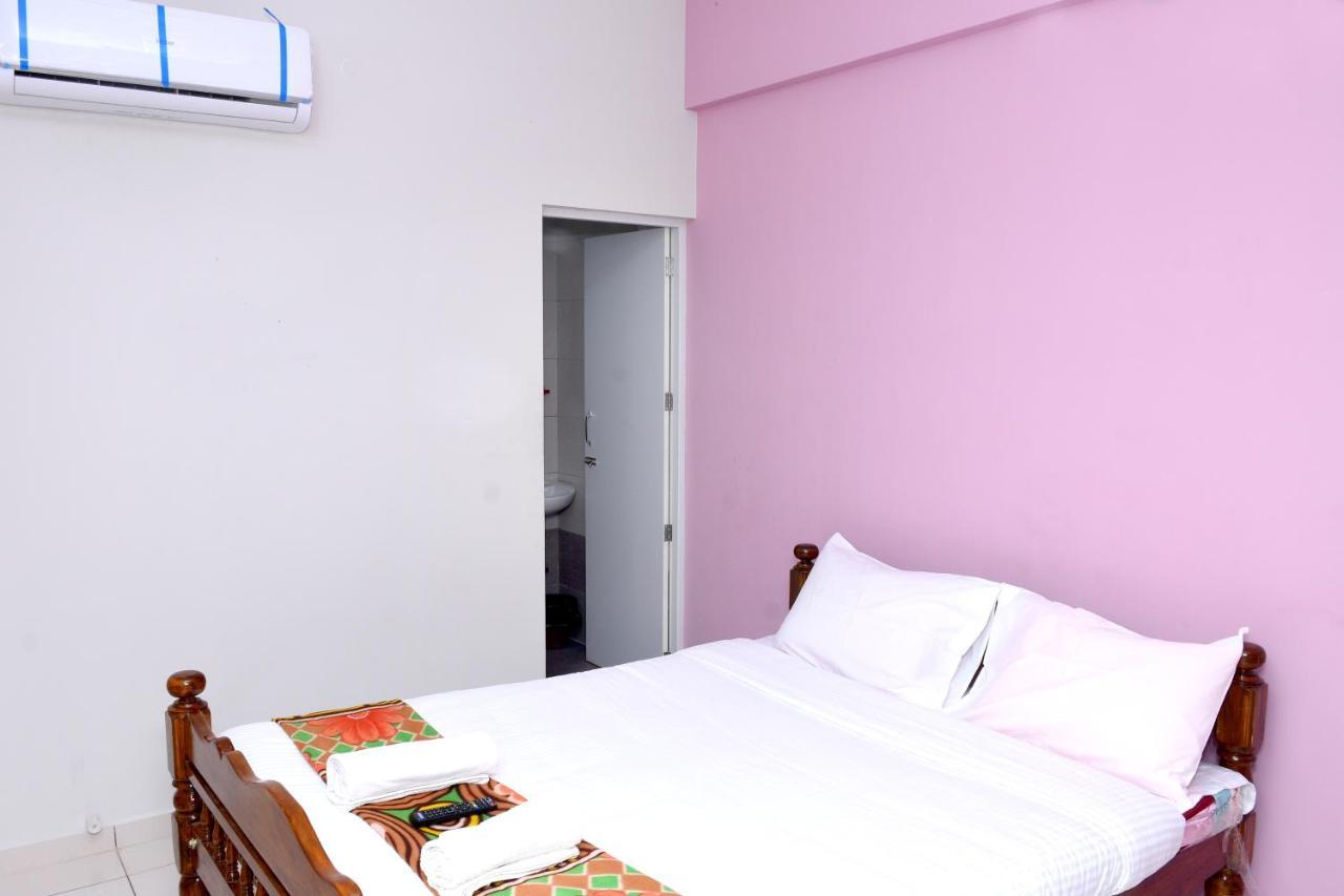 Lia'S Homestay Puducherry Eksteriør billede